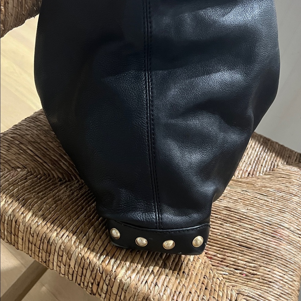 MICHAEL KORS BEAUTIFUL Black Pebbled Leather StudsTote Bag GREAT CONDITION - Picture 16 of 16